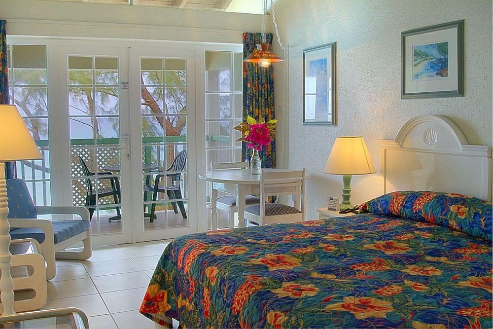 Blue Orchids Beach Hotel Bridgetown Eksteriør billede