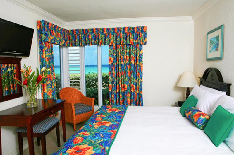 Blue Orchids Beach Hotel Bridgetown Eksteriør billede